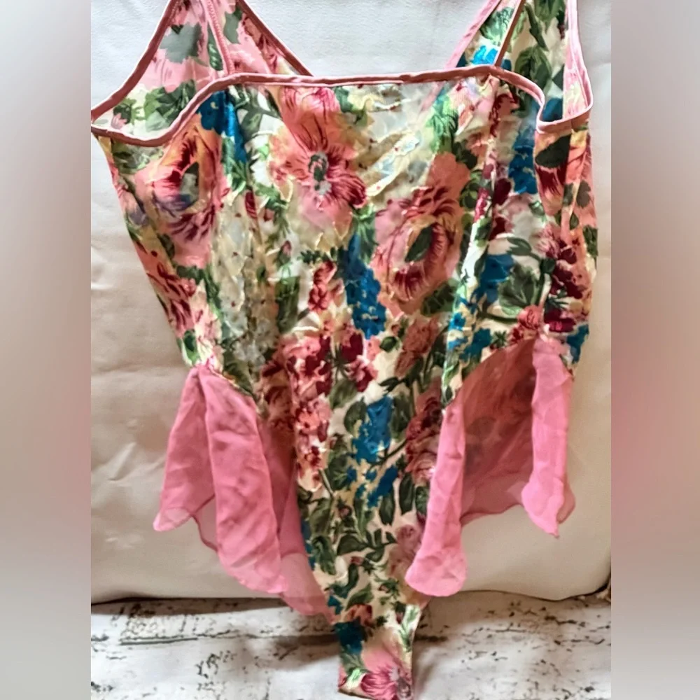 Victorias Secret flirty victoria’s
